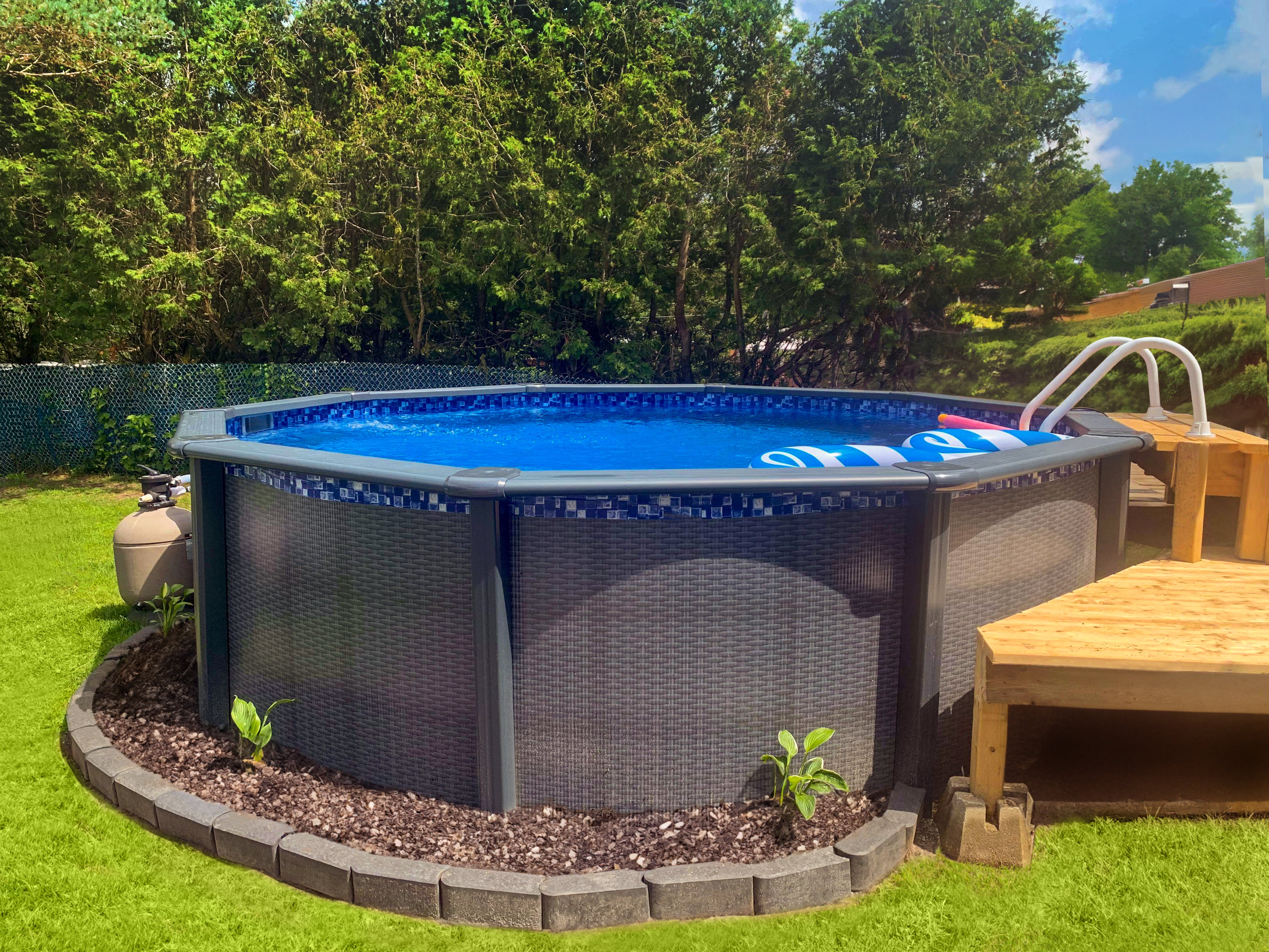 Piscine hors-terre GoPool SKY en résine de 12' avec mur de 52''