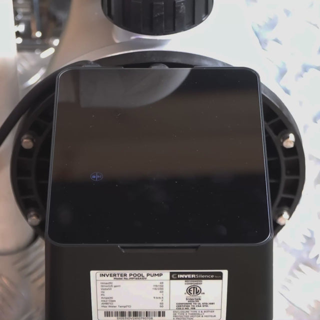 Bomba para piscina enterrada de velocidad variable MOOV AI de 1,65 HP